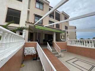Casa adosada en venta en Las Viñas en Guardamar del Segura