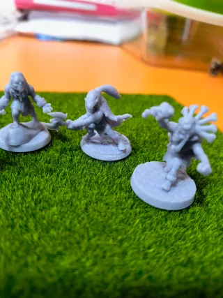 4x Miniaturas Goblins