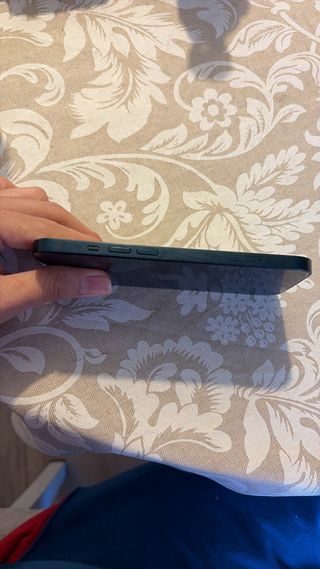 iPhone 13 128GB Negro - Batería 75%