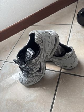 Scarpe Nike Grigio Bianco