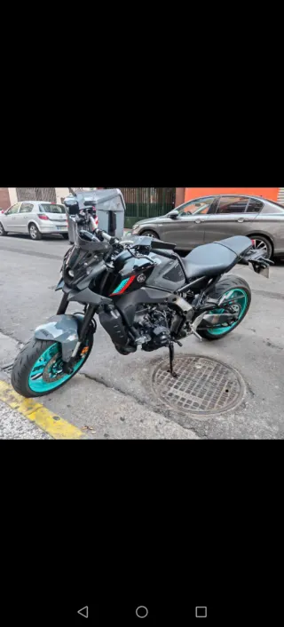 Yamaha MT-09 2024 Gris