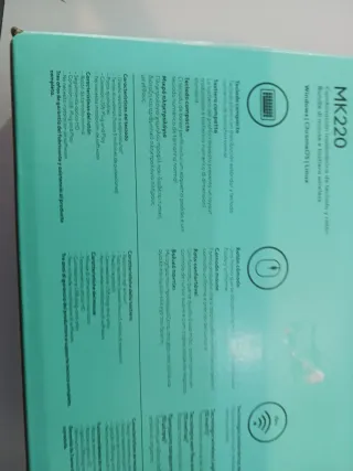 Teclado y Ratón Logitech MK220 Negro