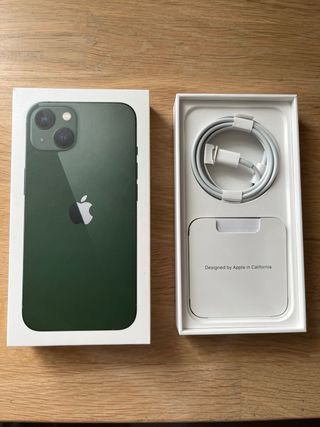 iPhone 13 128GB Verde Oscuro