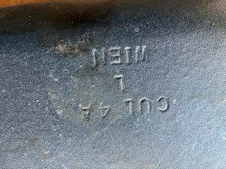 Olla de Carl Auböck para Ostovics Viena Austria