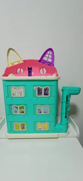 Casa de muñecas de Gabby. Gabby's Dollhouse.