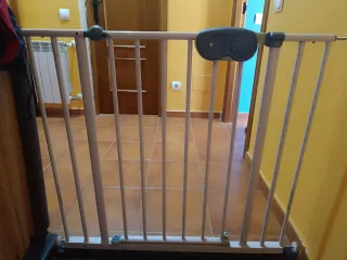Barandilla de seguridad para escaleras.No envio