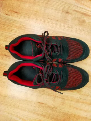 Zapatos de seguridad Beswork negros y rojos
