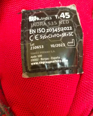 Zapatos de seguridad Beswork negros y rojos