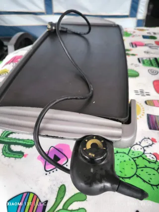 Plancha Eléctrica Monix DeliMax