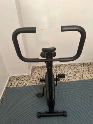 Bicicleta Estática Essential 03