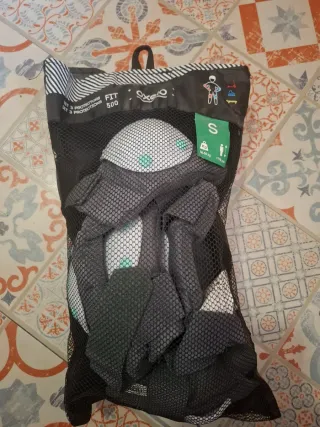 Casco Patines Azul Talla S 52-54cm