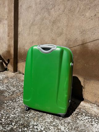 Maleta dura verde pistacho