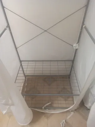 Armario de tela blanco