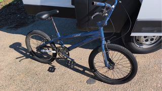 Bicicleta BMX azul