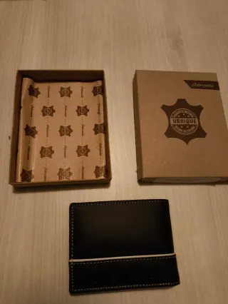 Cartera de piel Ubrique negra