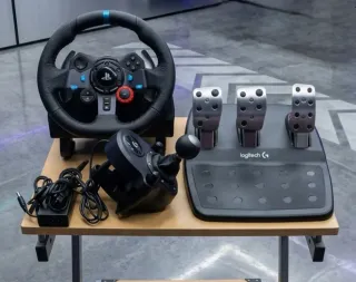Volante Logitech G29 PS4 + Pedales + Palanca