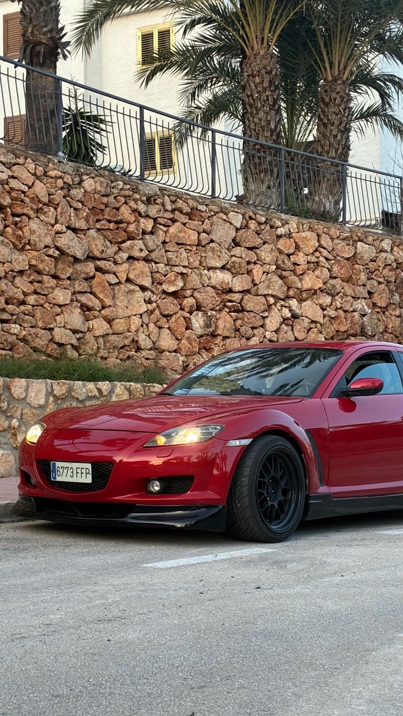 Mazda RX-8 2006 - foto 1
