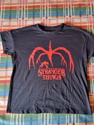 Maglietta Netflix Stranger Things M