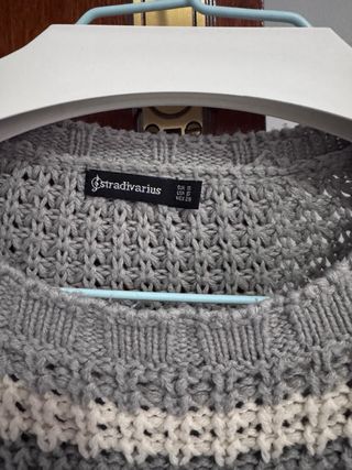 Jersey Stradivarius rayas gris y beige