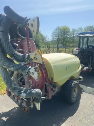 Atomizador Hardi 1000L