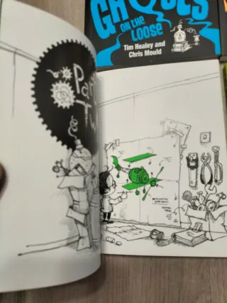 5 libros en inglés serie de Mortimer Keene.