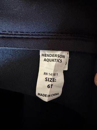 Traje Neopreno 7mm, Mujer, Marca Henderson.