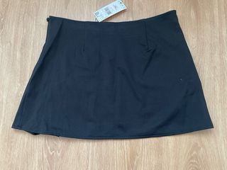 Falda Mango Negra Plisada Talla S