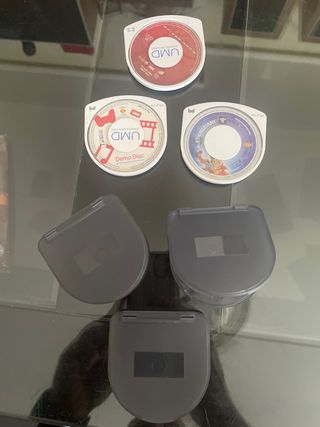 1 JUEGO PSP + 1 PELÍCULA + DEMO DISC Vol.1