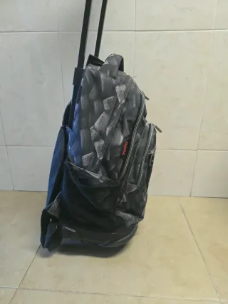 Mochila con ruedas Totto