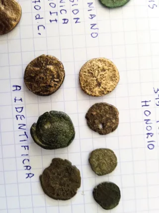 Collezione di antiche monete romane