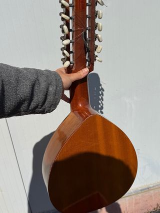 Bandurria de 12 cuerdas