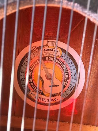Bandurria de 12 cuerdas