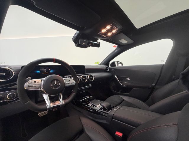 Mercedes-Benz CLA Mercedes-Benz CLA CLA Mercedes-AMG 35 4Matic+