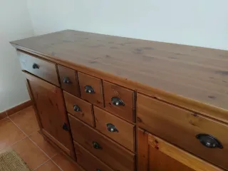 Conjunto salón madera mesa, 6 sillas y aparador