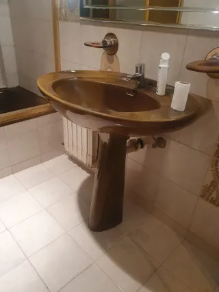Lavabo, WC, Mampara y Espejo Baño