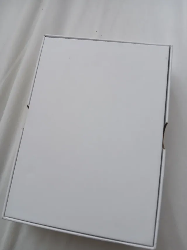 Consola R36S Negra y Multicolor