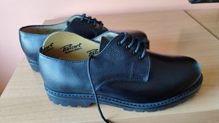 Zapatos de piel negros sin estrenar