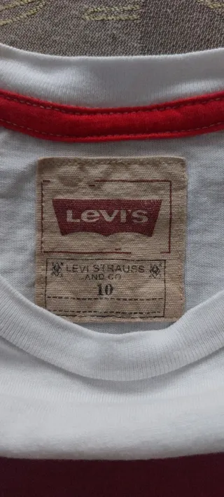 Camiseta Levi's Blanca Logo Rojo