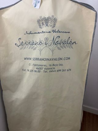 Traje de Fallera Infantil Completo, con manteletas