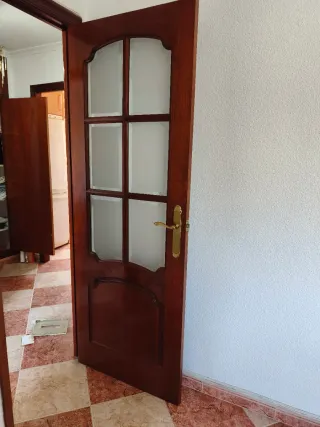 Puertas de madera maciza