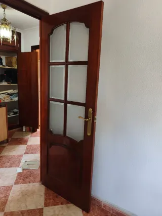 Puertas de madera maciza