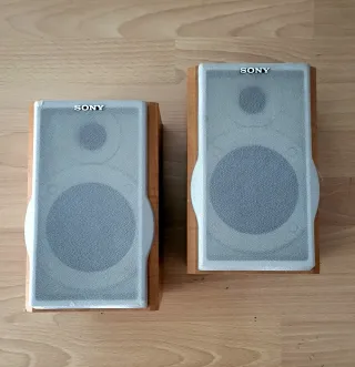 Minicadena/Tocadiscos Vintage + 2 altavoces sony