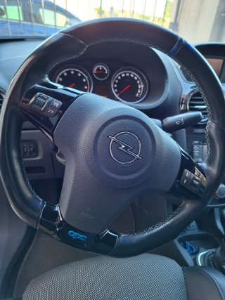 Opel Corsa 2012