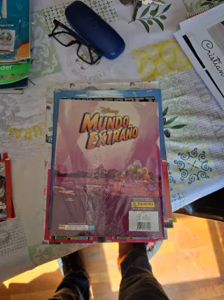 Álbum Panini Strange World