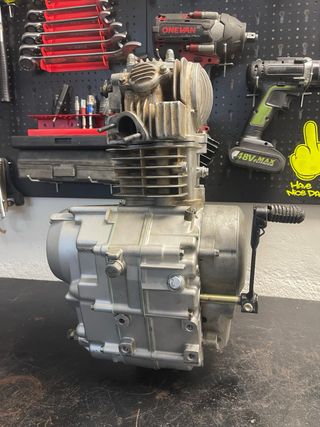 Motor Pit Bike Rebel Master 140 YX