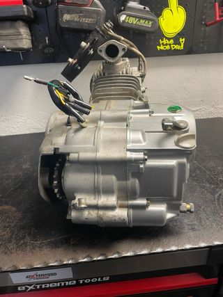 Motor Pit Bike Rebel Master 140 YX