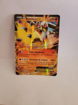 Carta Pokémon Blaziken EX