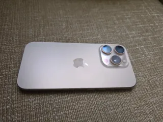 iPhone 16 Pro 256GB Dorado