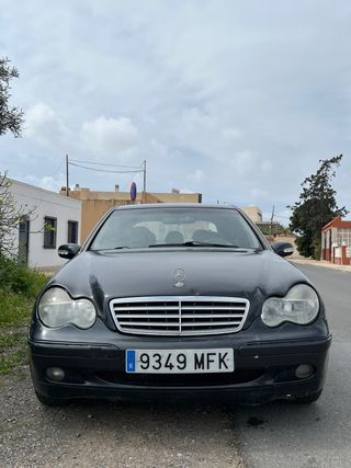 Mercedes-Benz C200 2001