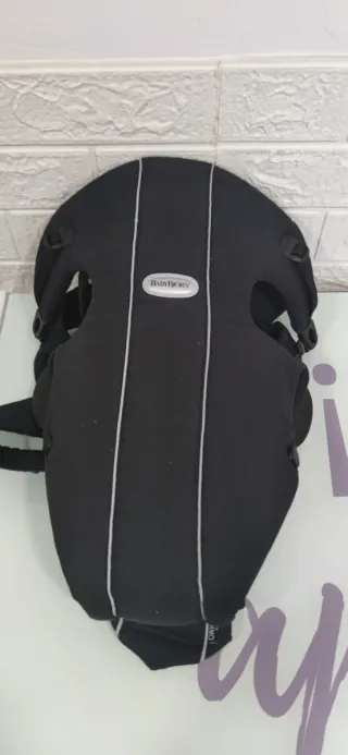 Pack Mochila Portabebés y  Arnés Primeros Pasos.